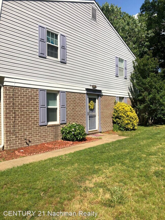 Foto del edificio - 4 br, 2.5 bath House - 1045 Old Denbigh Bo...