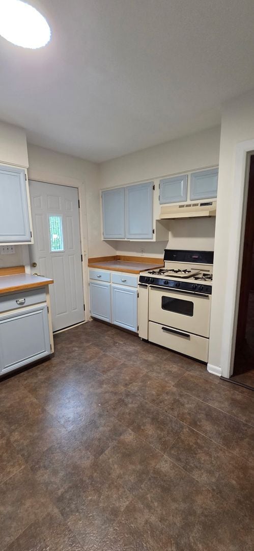 Building Photo - Charming 3 bed 1 Bath