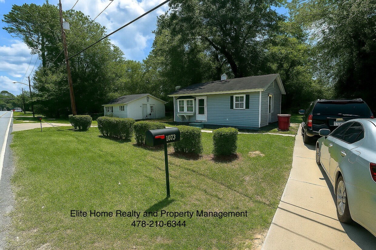 Foto principal - 1073 Haywood Rd