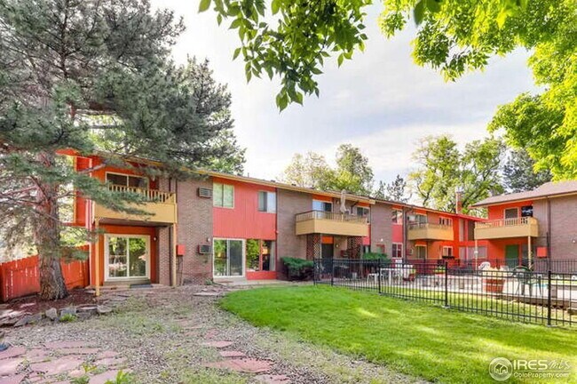 Building Photo - 1BR/1BA+OFFICE in Boulder Available Now!