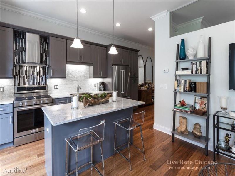 Primary Photo - 2 br, 2 bath Apartment - 838 S Wells St