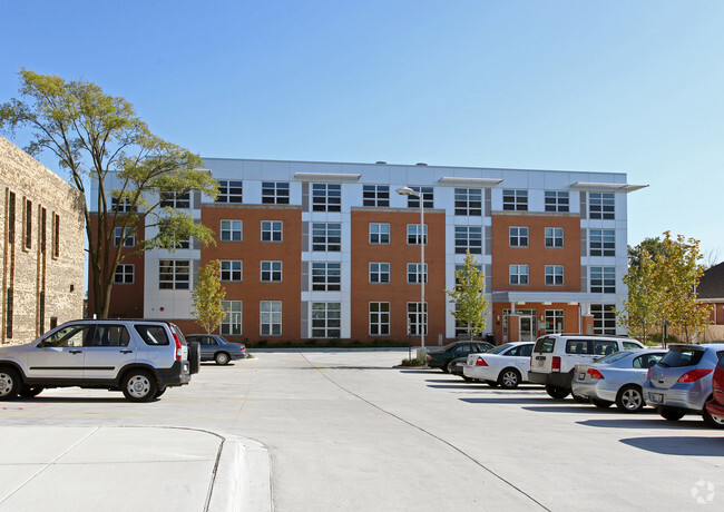 Building Photo - Countryside Senior Apartments