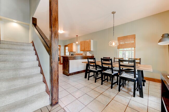 Foto del edificio - 13918 Hummingbird Ln