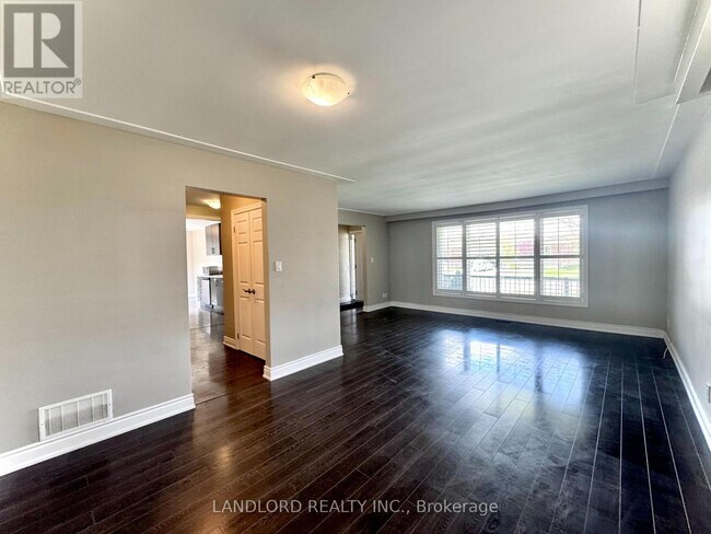 Photo du bâtiment - 1130 Melton Dr