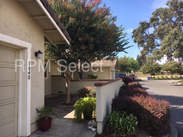 Foto del edificio - 1640 San Vicente Ave