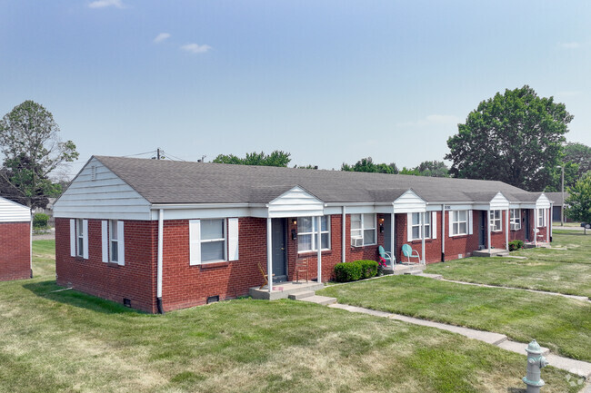 Building Photo - 165 - DAWSON VILLAGE APARTMENTS