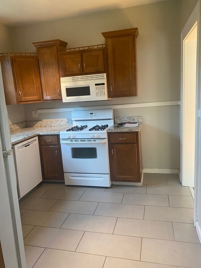 Foto del edificio - 129 S Holmes St