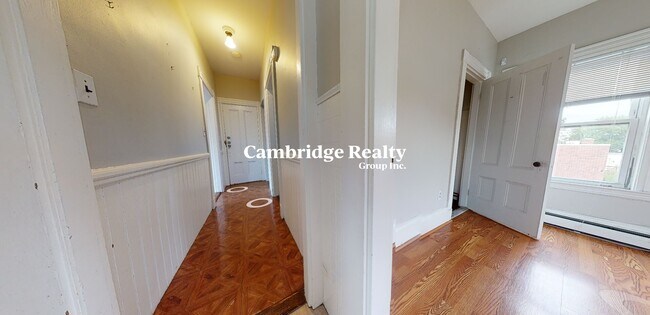 Building Photo - 71 Spring St