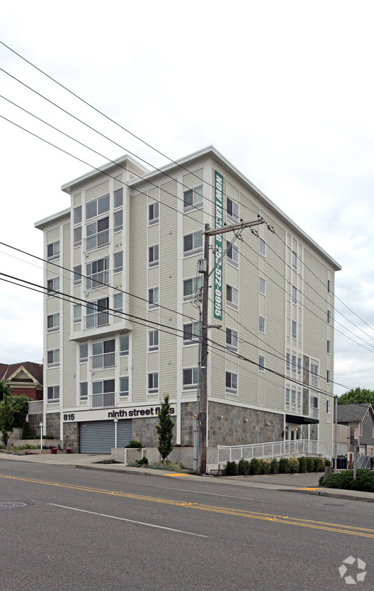 Building Photo - 9th Street Flats