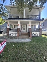 Building Photo - 2305 Tate Ave