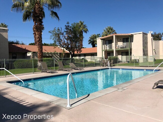 Building Photo - 2 br, 2 bath House - 90 Lakeview Circle