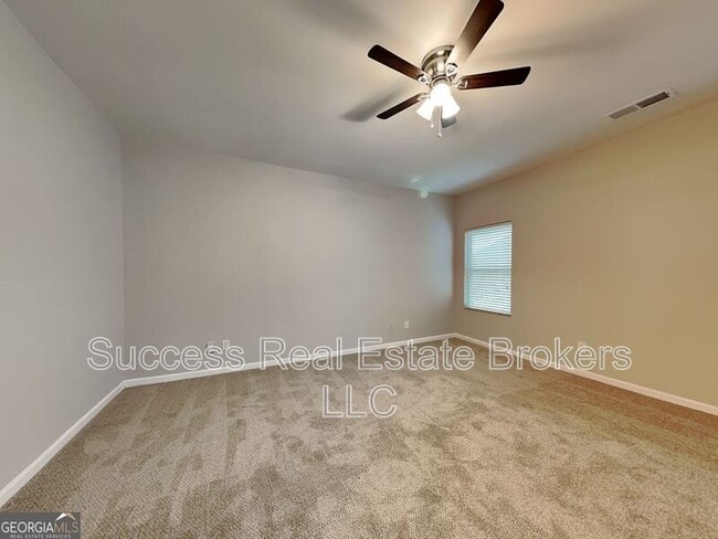 Foto del edificio - 65 Timberland Trace Way