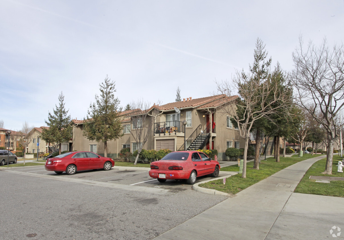 Primary Photo - Sobrato Family Living Center