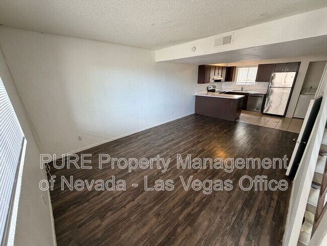 Building Photo - 3503 Rio Robles Dr