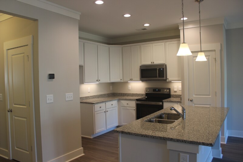 Foto principal - 815 Stonebriar St