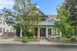 Building Photo - 43 Ackerman St
