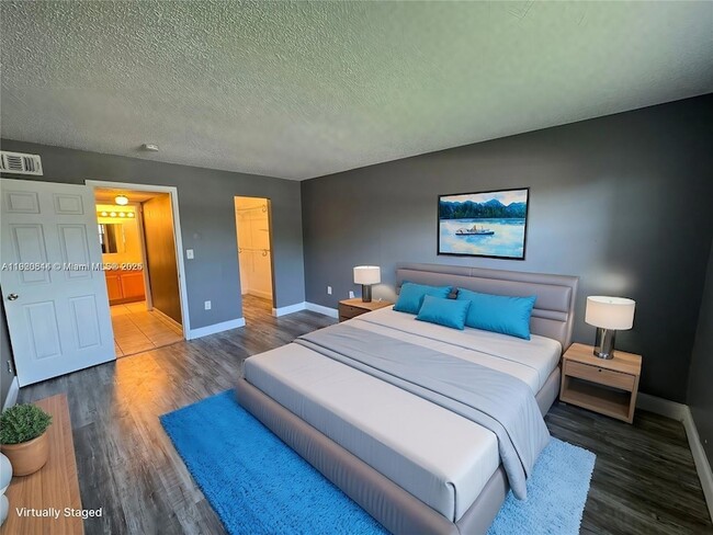 Foto del edificio - 3710 NW 21st St