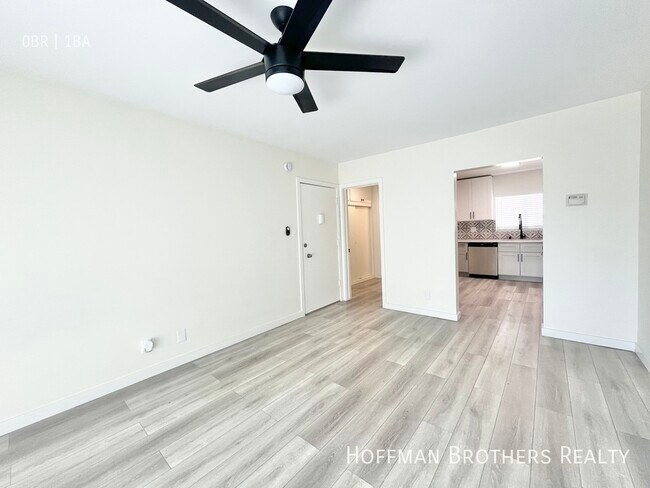 Foto del edificio - 254 Normandie Ave