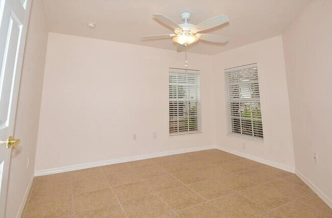 Foto del edificio - 9918 Horse Creek Rd