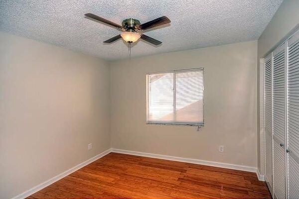 Foto del edificio - 1716 Brandon Trace Ave