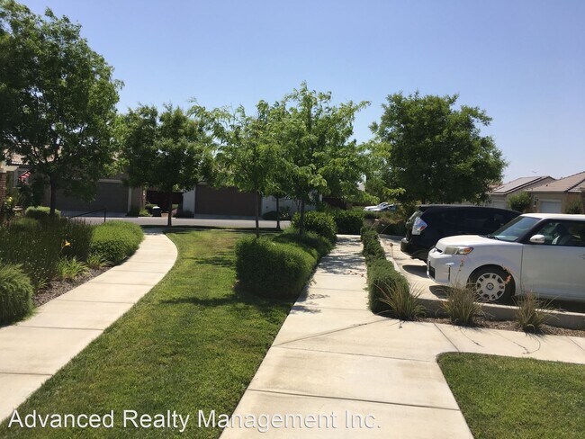 Foto del edificio - 2 br, 2 bath House - 10310 Oldham Ln