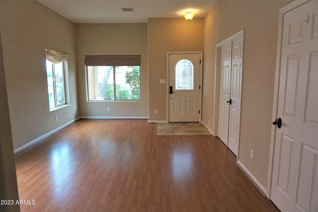 Building Photo - 5211 Kylene Pl