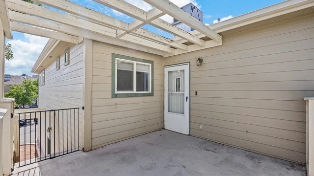 Building Photo - 2491 Fountain Greens Pl