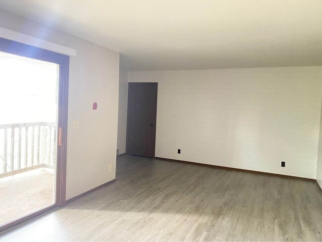 Foto del edificio - 4903 Aspen St