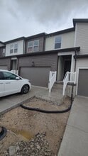 Building Photo - 4608 W Hemsworth Ln