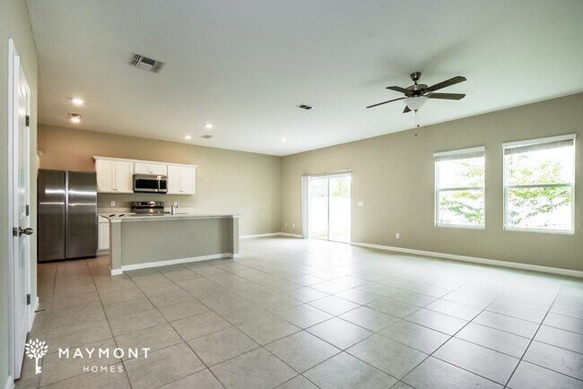 Foto del edificio - 2709 Island Pond Dr