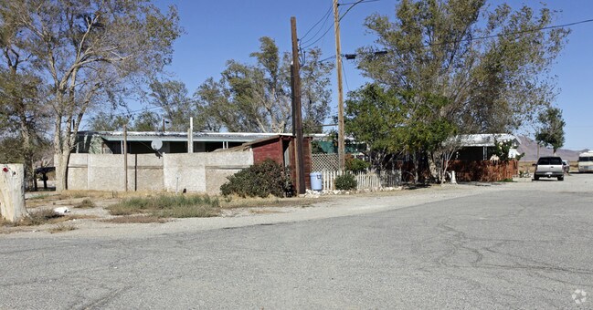 Building Photo - 11250 Barstow Rd