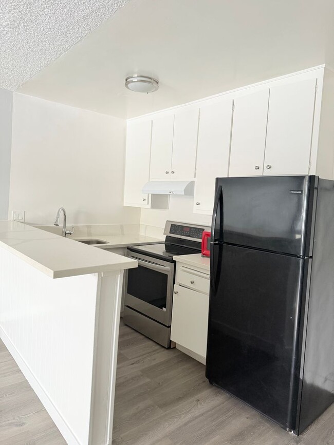 Foto del edificio - Beautiful 1 bedroom 1 bath!!! Must see! Mo...