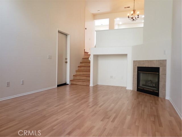 Building Photo - 6 Benchmark Ln
