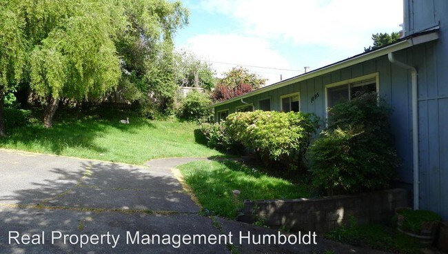 Building Photo - 5 br, 2 bath House - 1895 Scenic Drive