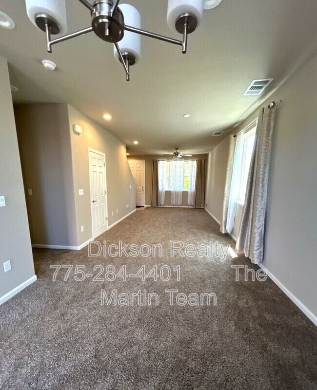 Building Photo - 3621 Oaklawn St