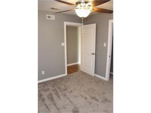 Foto del edificio - 3813 Hackberry Ln