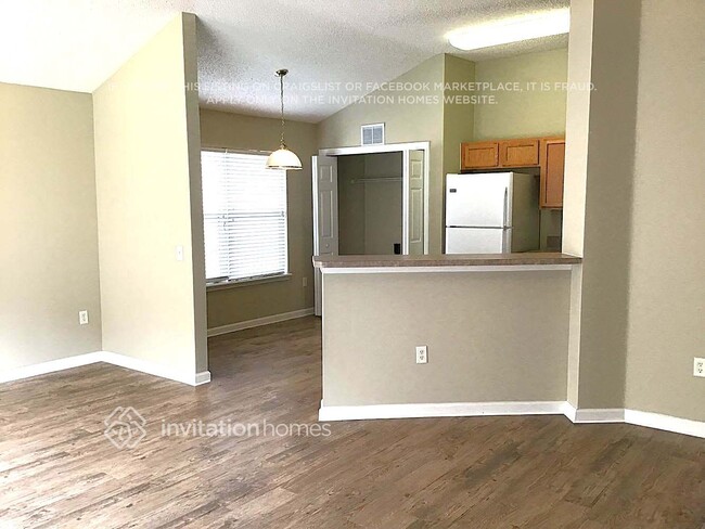 Building Photo - 3513 Whisper Creek Blvd