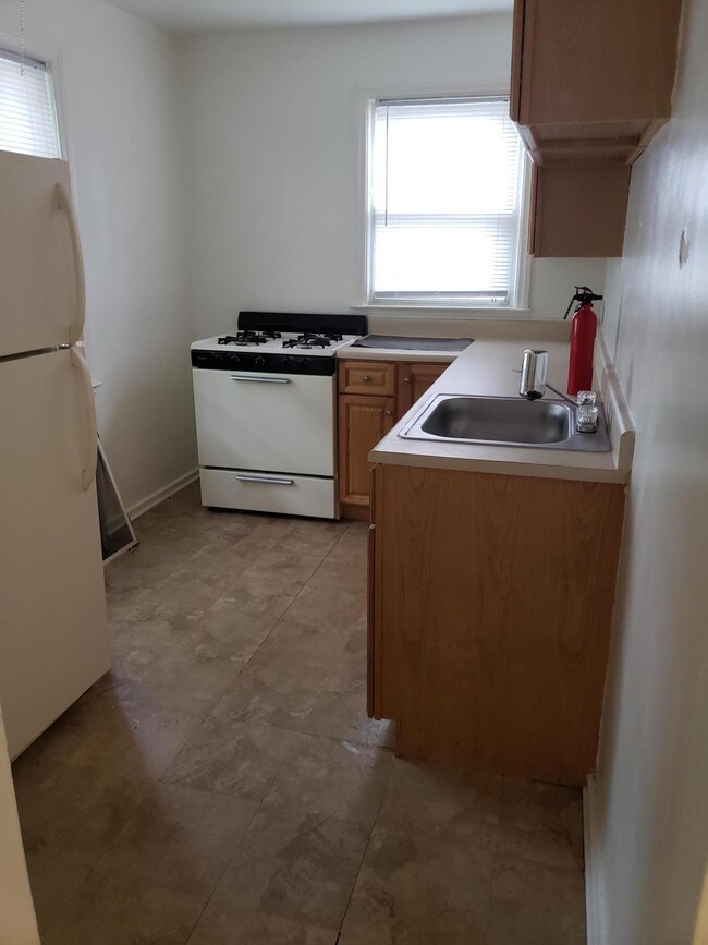 Building Photo - 24 Prospect Pl