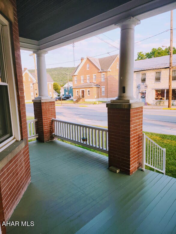 233 E Pitt St, Bedford, PA 15522 House Rental in Bedford, PA