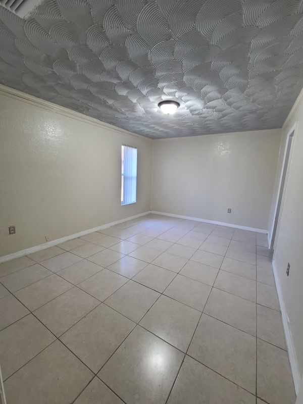 Foto del edificio - 1712 SW 40th Terrace