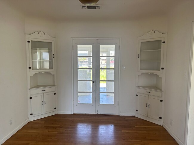 Building Photo - Charming home in Hanford, Ca