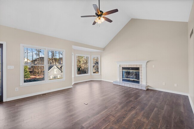 Building Photo - 1379 Chatley Way