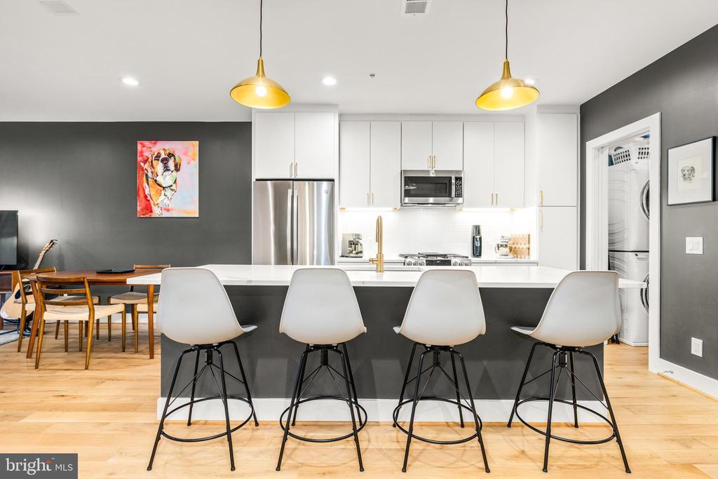 Foto principal - 2234 11th St NW
