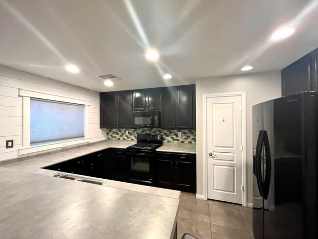 Foto del edificio - 9937 Baron Coast St