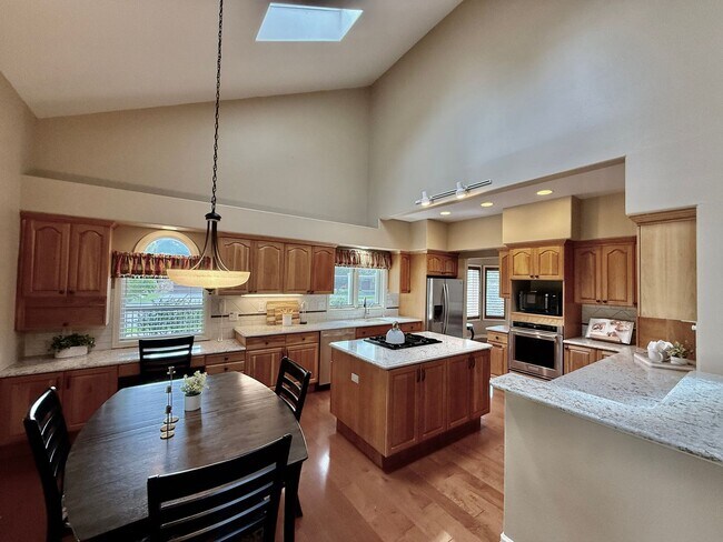 Building Photo - 3805 Brushland Ct