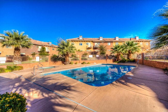 Building Photo - La Venita Condo - 2 bedroom 2 bathroom.