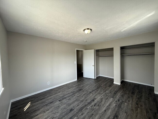Foto del edificio - 3 Bed 1.5 Bath Townhome  in Wyoming