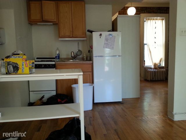 Building Photo - 77 Sterling Pl