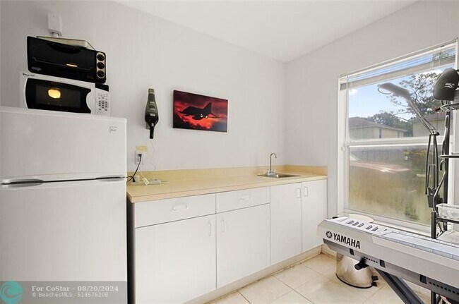 Foto del edificio - 2210 S 34th St