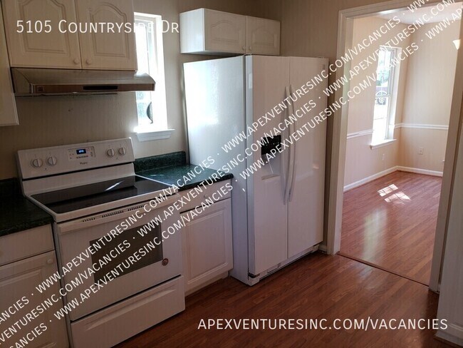 Foto del edificio - 5105 Countryside Dr